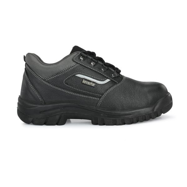 Kavacha Pure Leather Steel Toe Safety Shoe S123